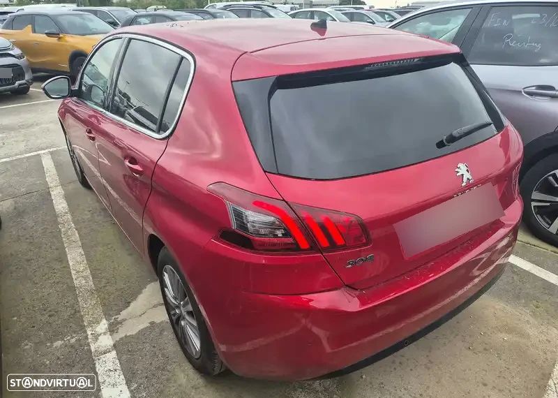 Peugeot 308 ver-1-2-puretech-allure-eat8 - 3
