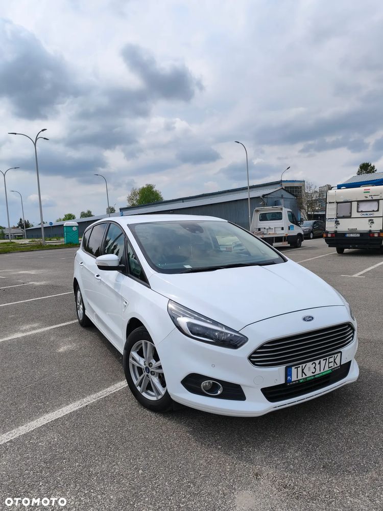 Ford S-Max 2.0 EcoBlue Titanium - 1