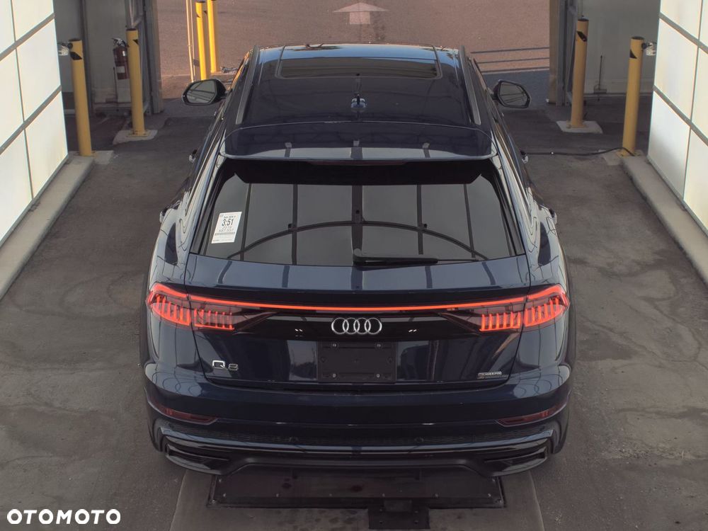 Audi Q8 - 7