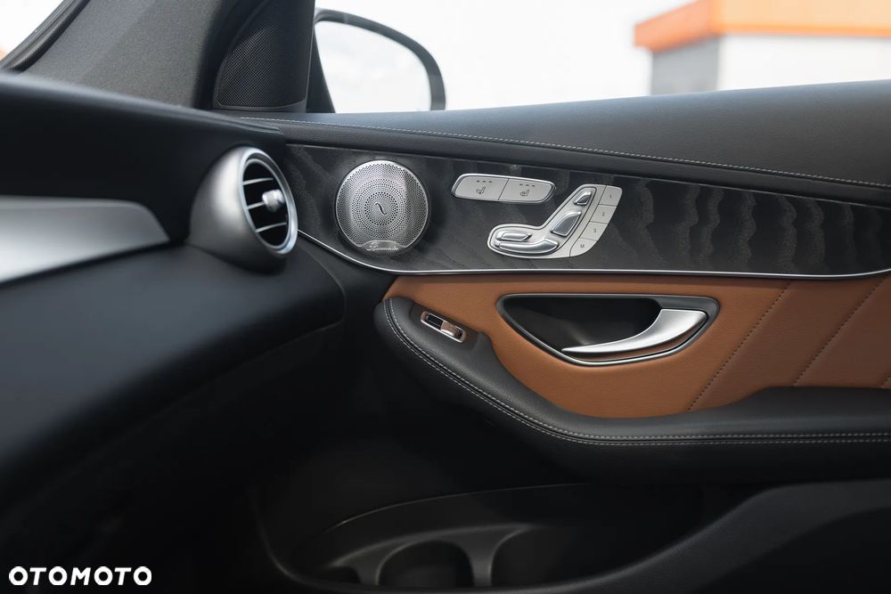 Mercedes-Benz GLC - 20
