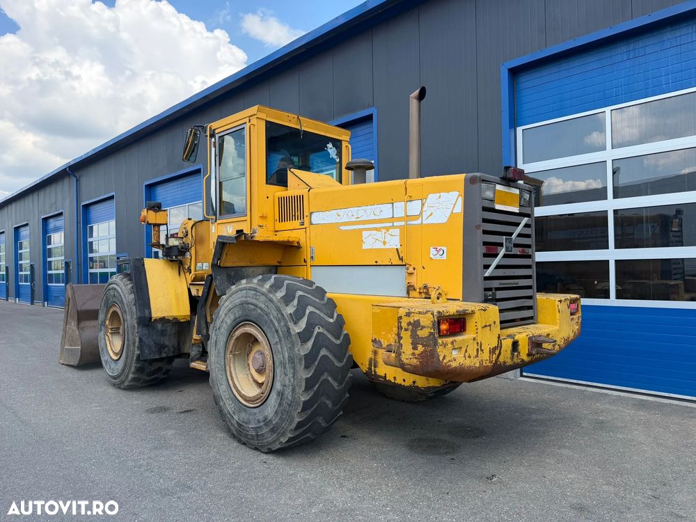 Volvo Volvo L120C - 4