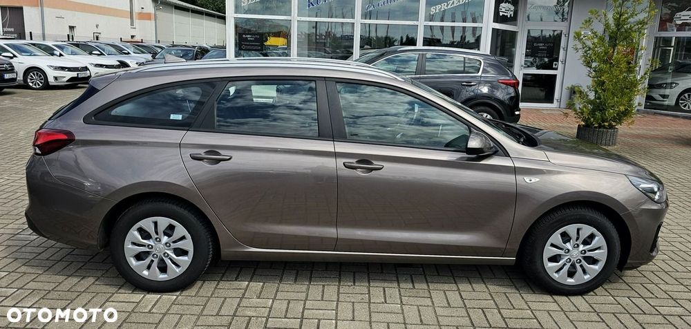 Hyundai i30 1.5 DPI Modern - 6