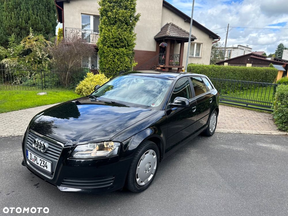 Audi A3 Sportback - 3