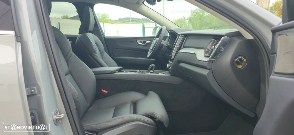 Volvo XC 60 2.0 T6 PHEV Plus Bright AWD - 10