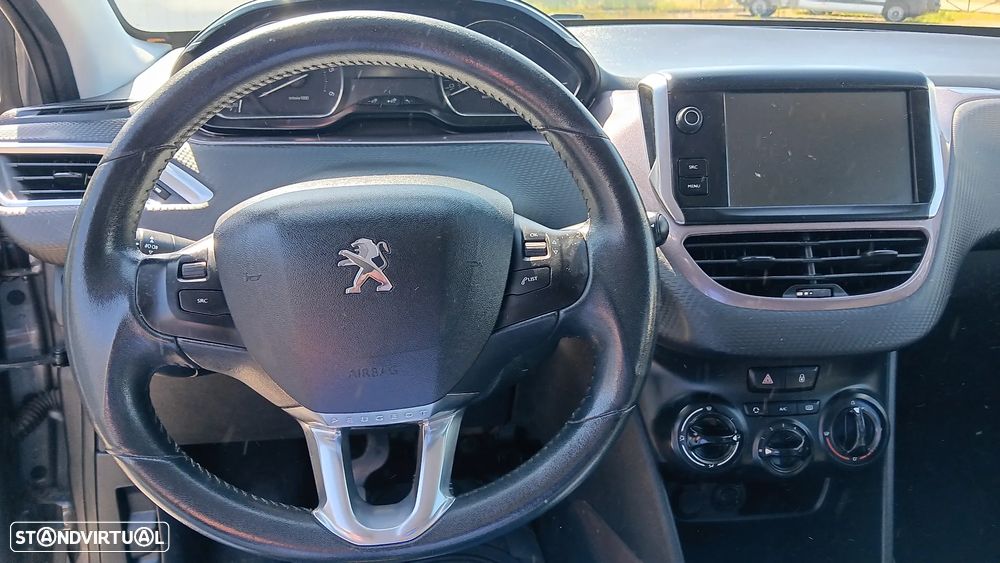 Peugeot 2008 1.4 HDi Active - 15