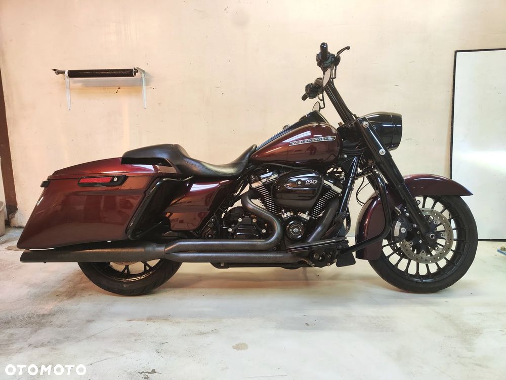 Harley-Davidson Touring Road King - 1