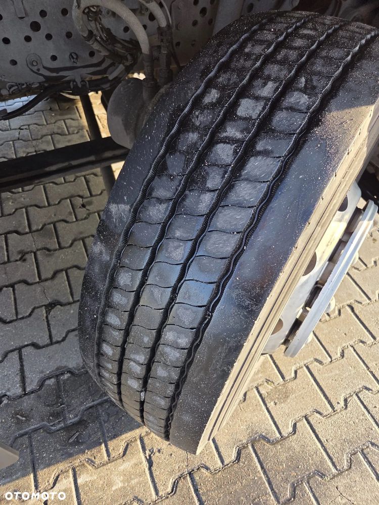 Mercedes-Benz ACTROS 2251 Giga Space - 17