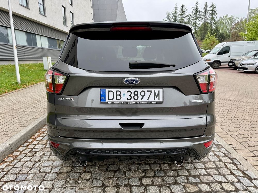 Ford Kuga 1.5 EcoBoost 2x4 ST-Line - 6