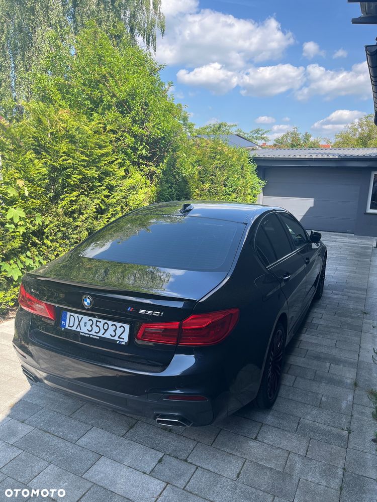BMW Seria 5 530i xDrive M Sport Edition - 6