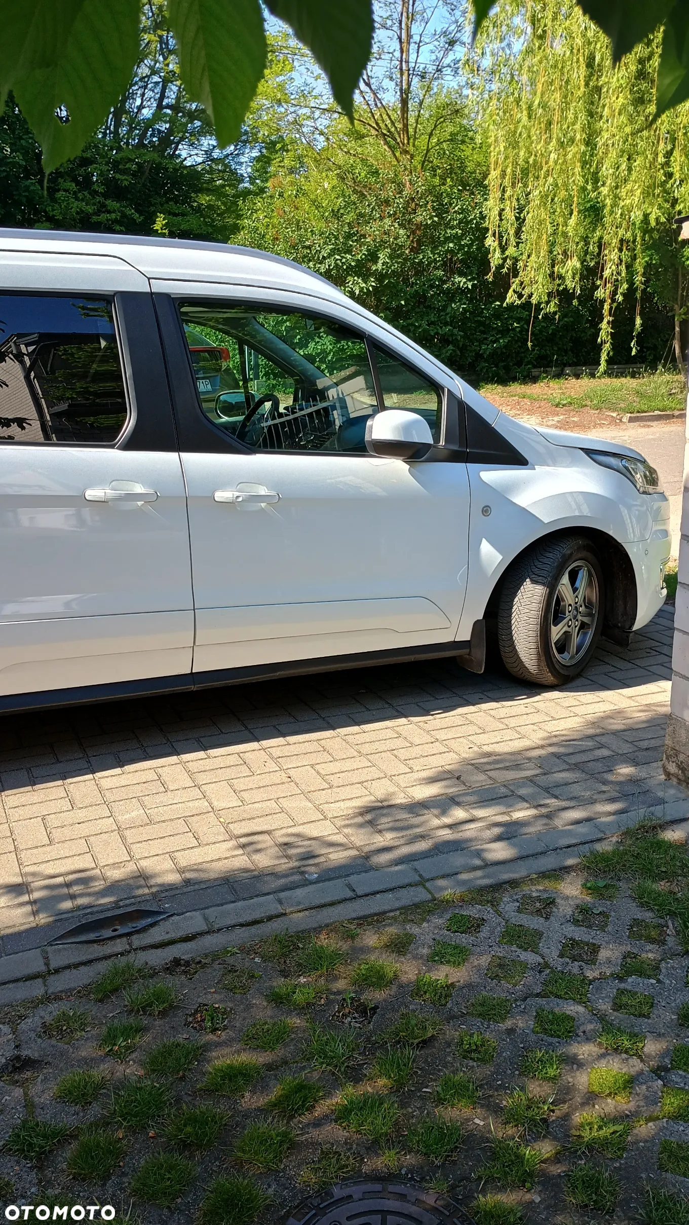 Ford Tourneo Connect Gr 1.5 EcoBlue Trend PowerShift - 2