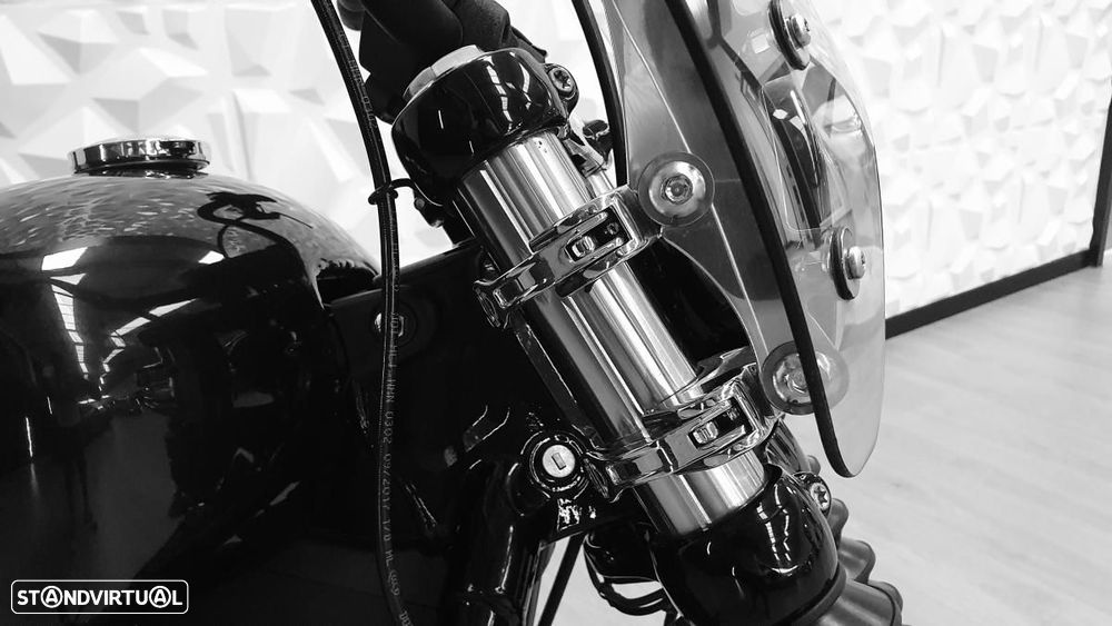 Harley-Davidson Street Bob FXBB - 13