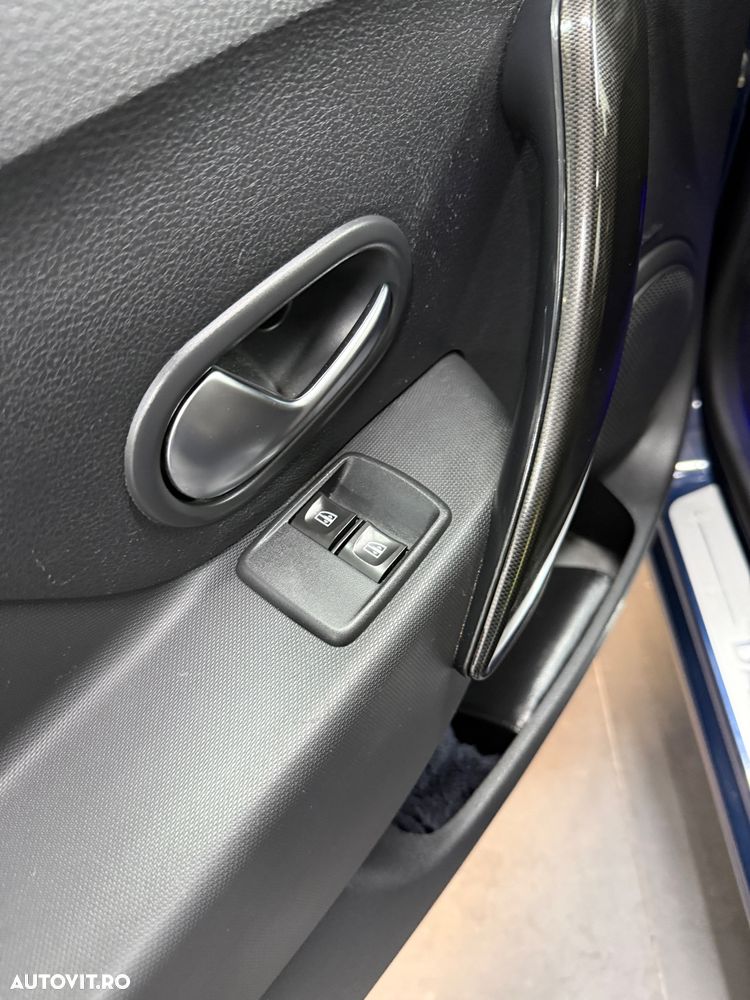 Dacia Sandero 0.9 90CP Laureate - 9