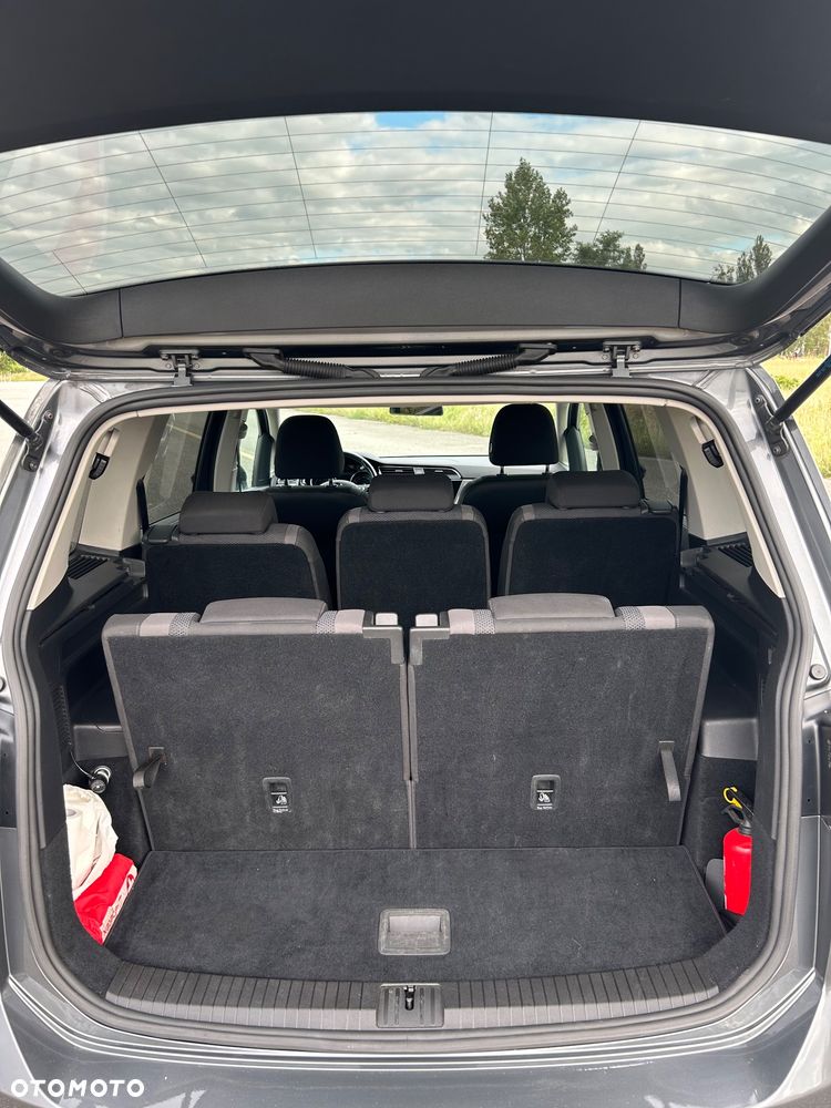 Volkswagen Touran 1.6 TDI SCR (BlueMotion Technology) DSG Comfortline - 28