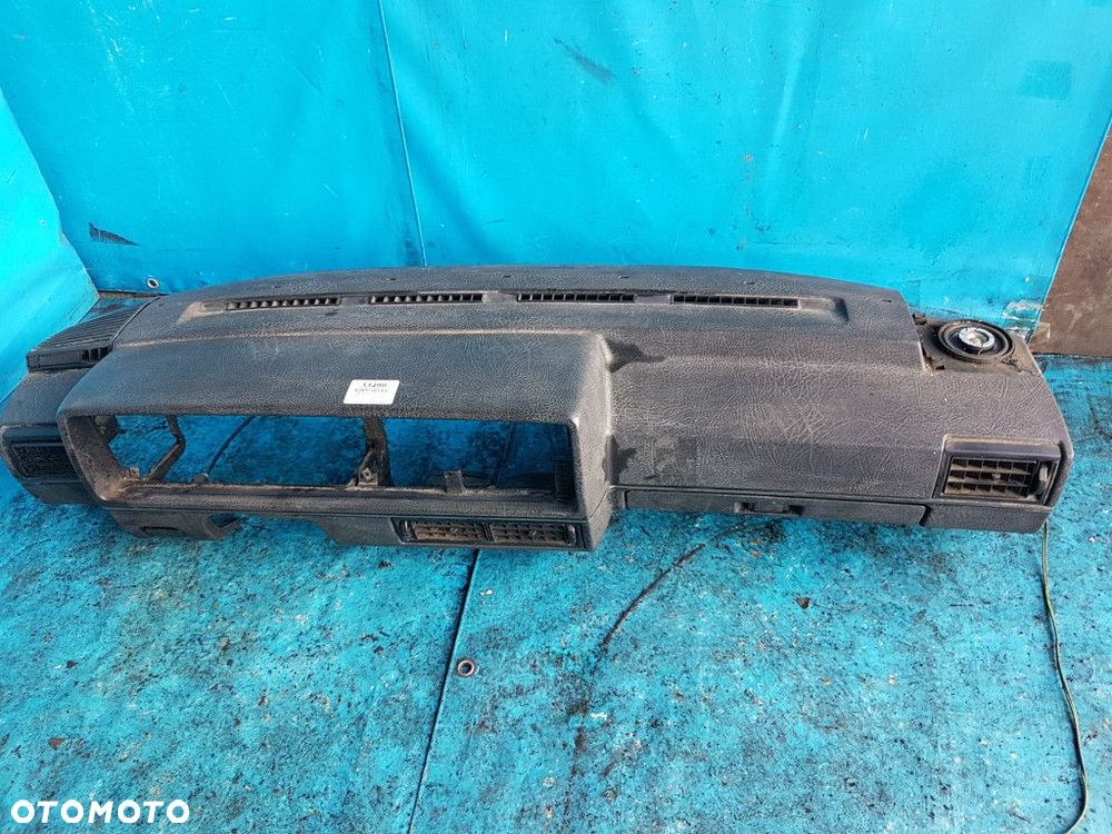 VOLKSWAGEN GOLF DESKA ROZDZIELCZA - 1