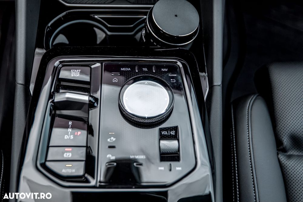 BMW 5 Series 2023 — imagine 5