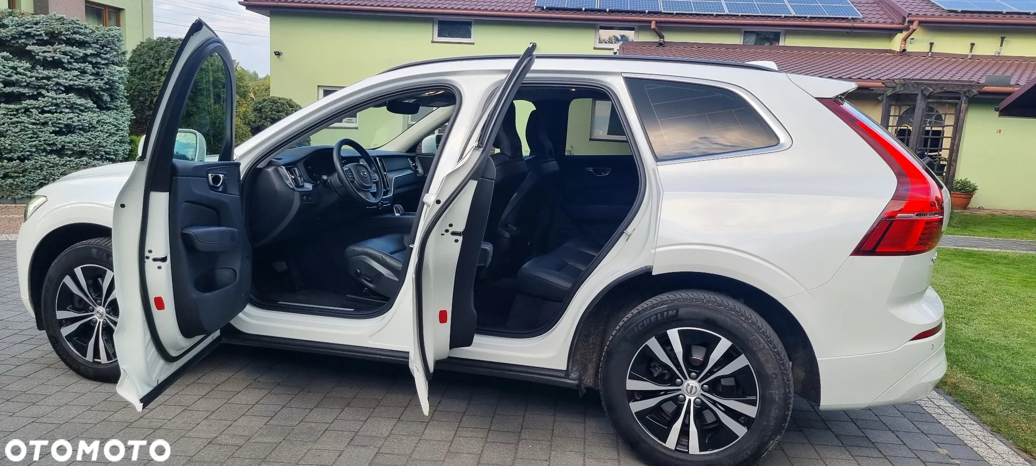 Volvo XC 60 B4 D Geartronic Momentum Pro - 13