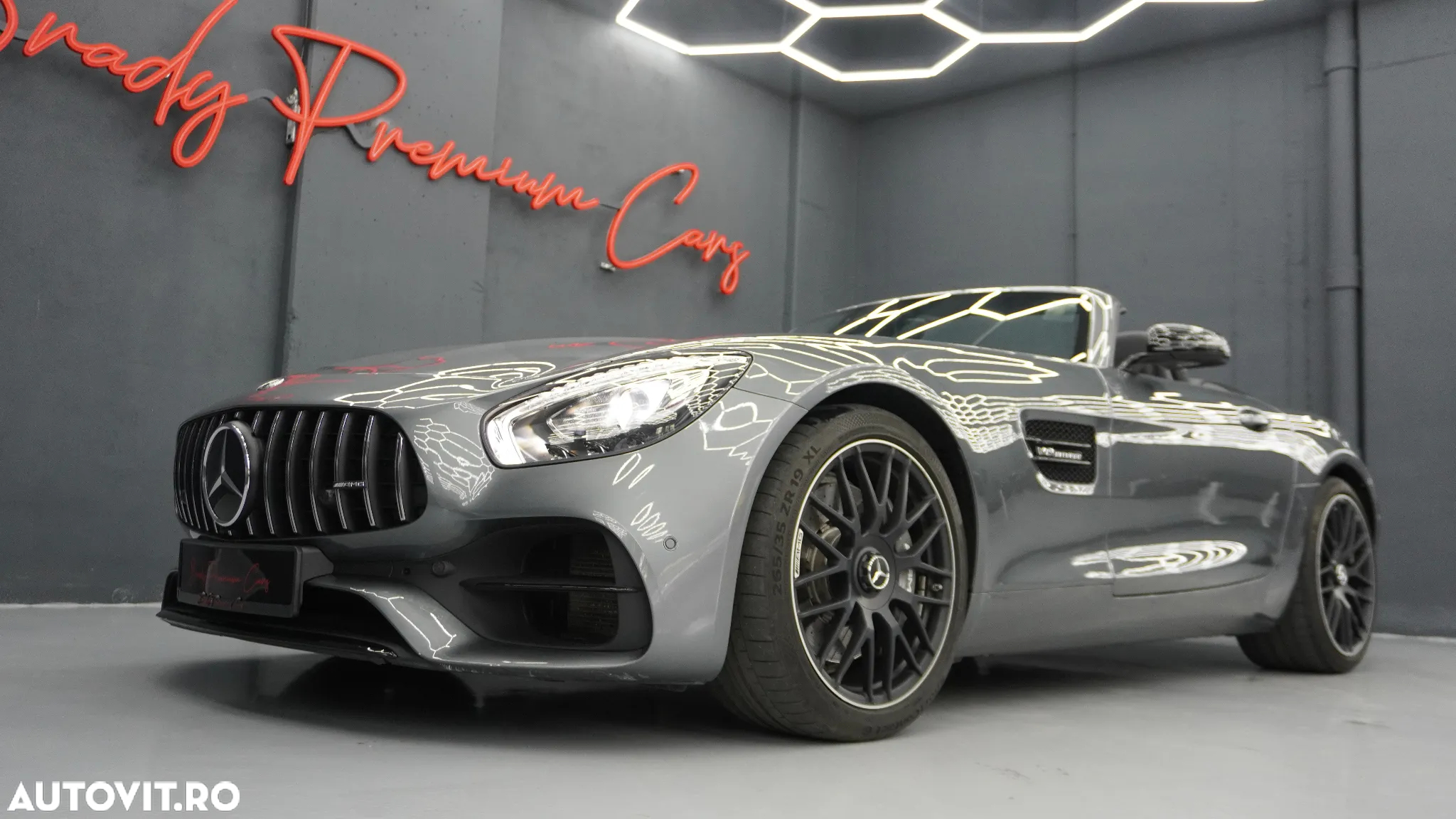 Mercedes-Benz AMG GT Roadster Speedshift 7G-DCT - 2