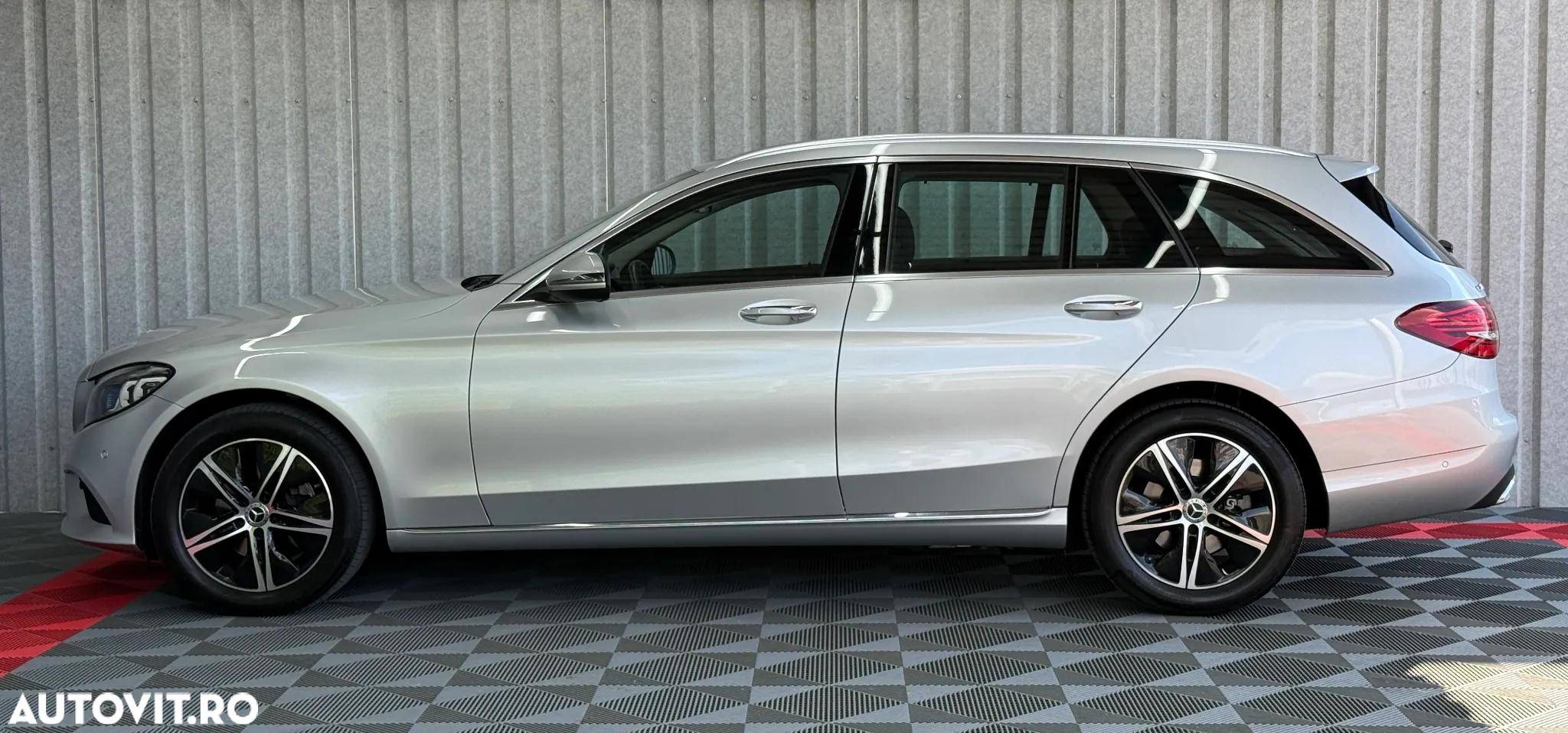 Mercedes-Benz C 200 d T 9G-TRONIC Avantgarde - 9