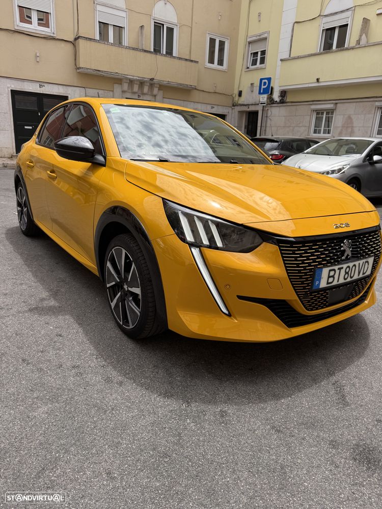 Peugeot e-208 GT Pack - 8