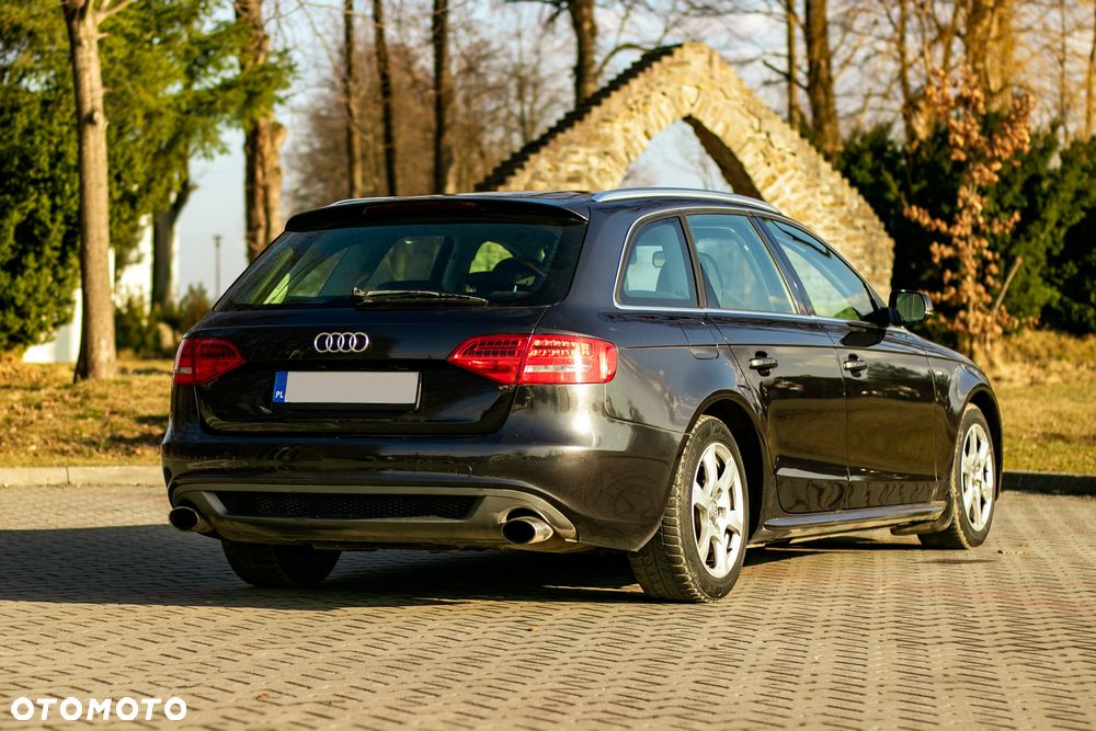 Audi A4 Avant 2.0 TFSI Attraction - 5