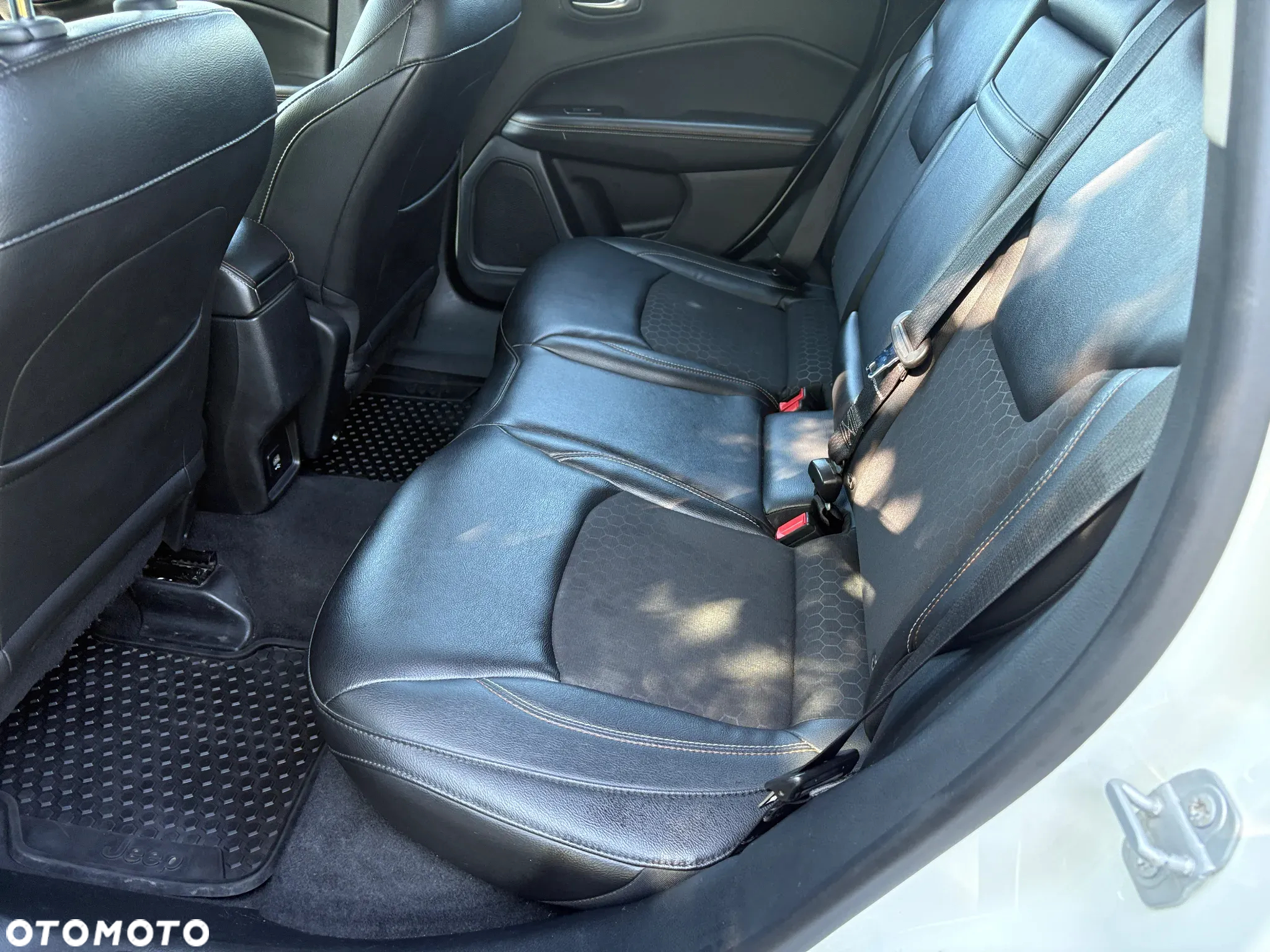 Jeep Compass 1.4 TMair Longitude FWD S&S - 18