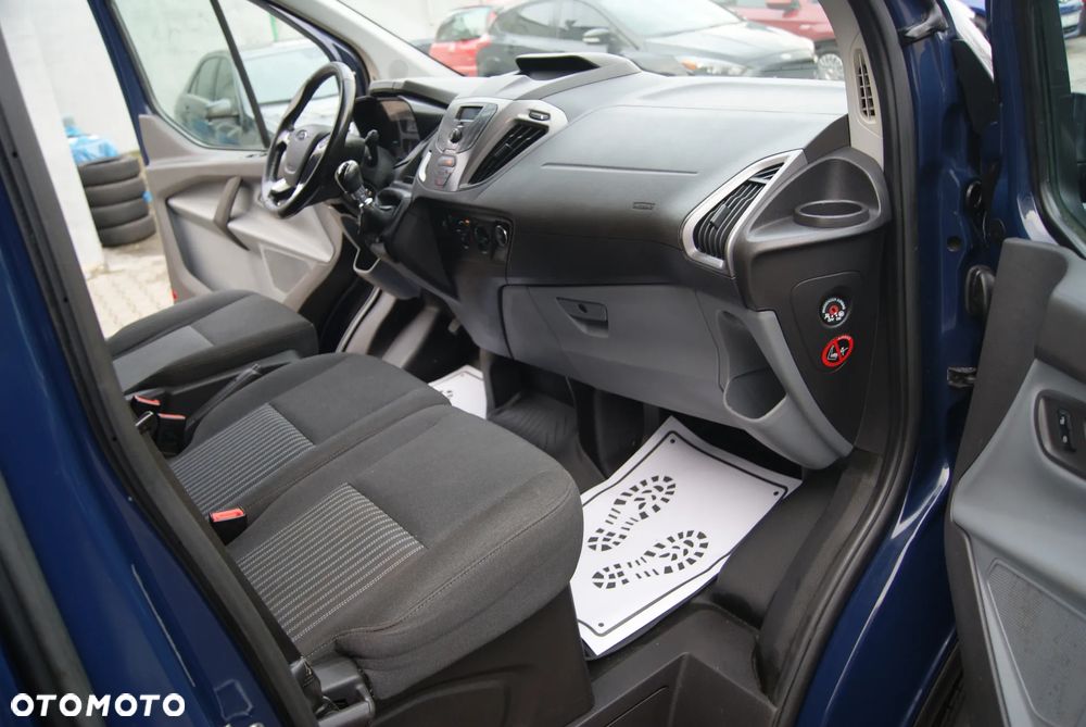 Ford Transit Custom - 28