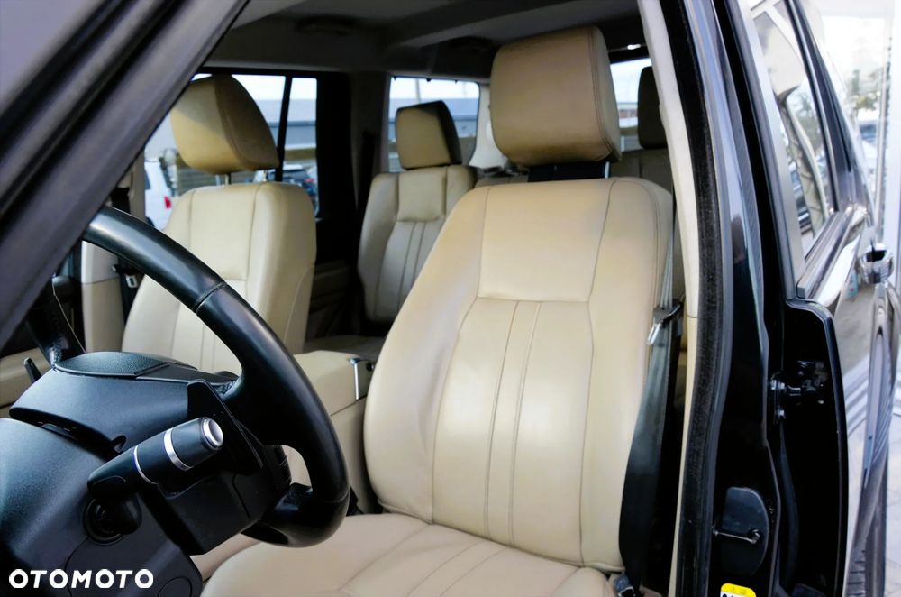 Land Rover Discovery 3.0 SDV6 HSE - 12