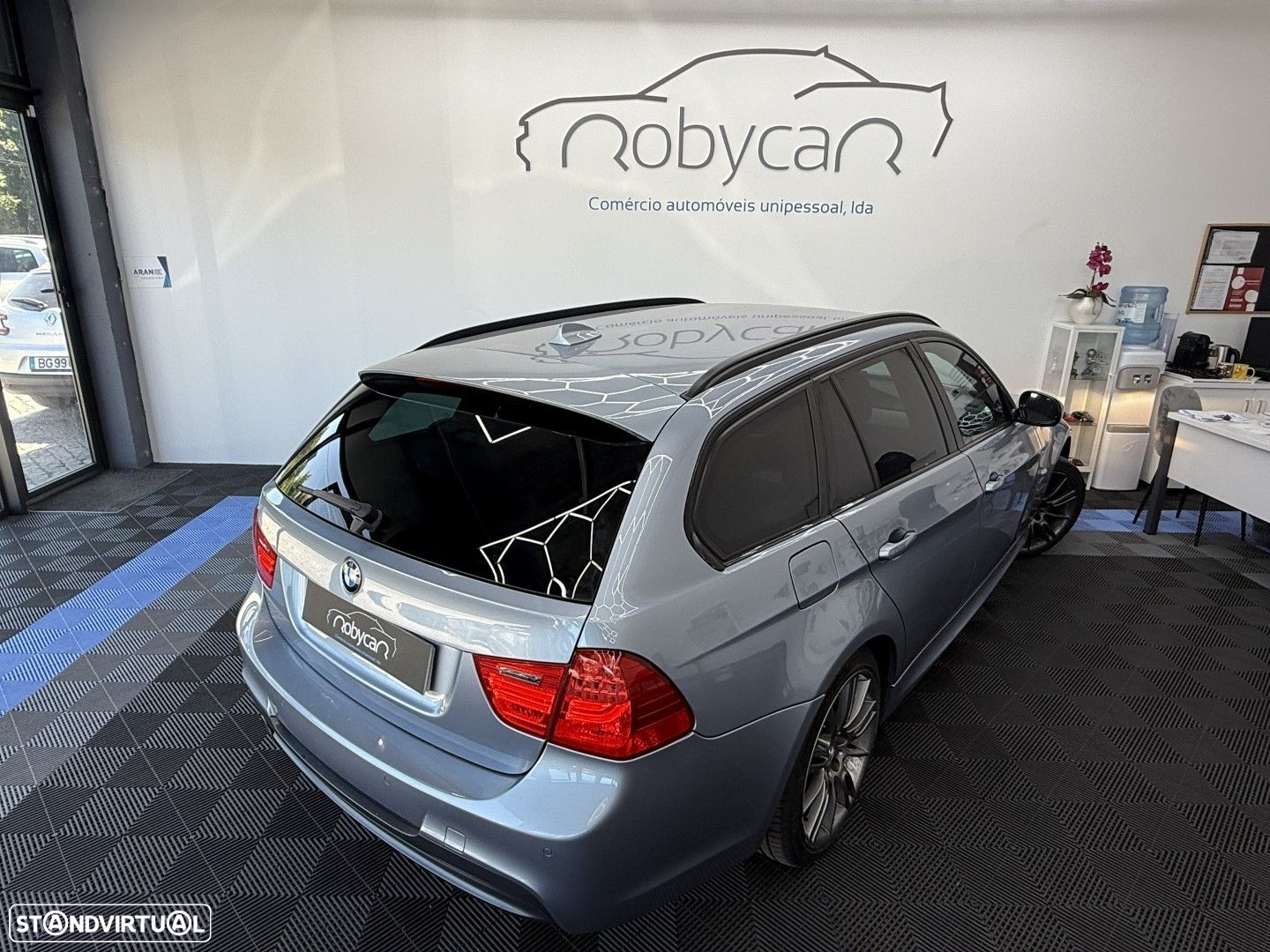 BMW 320 d Touring xDrive - 7