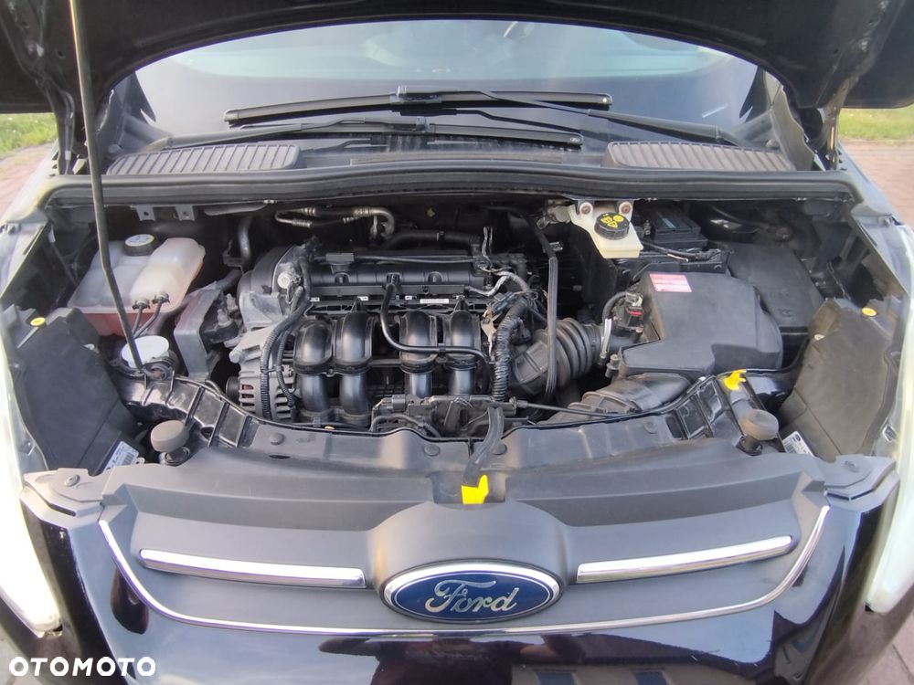 Ford Grand C-MAX - 12
