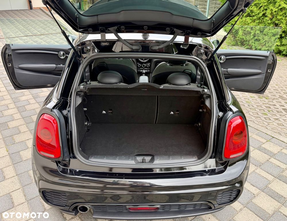 MINI Cooper Seven Chili - 20