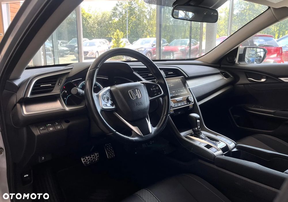 Honda Civic 1.5 i-VTEC Turbo CVT Sport Plus - 11
