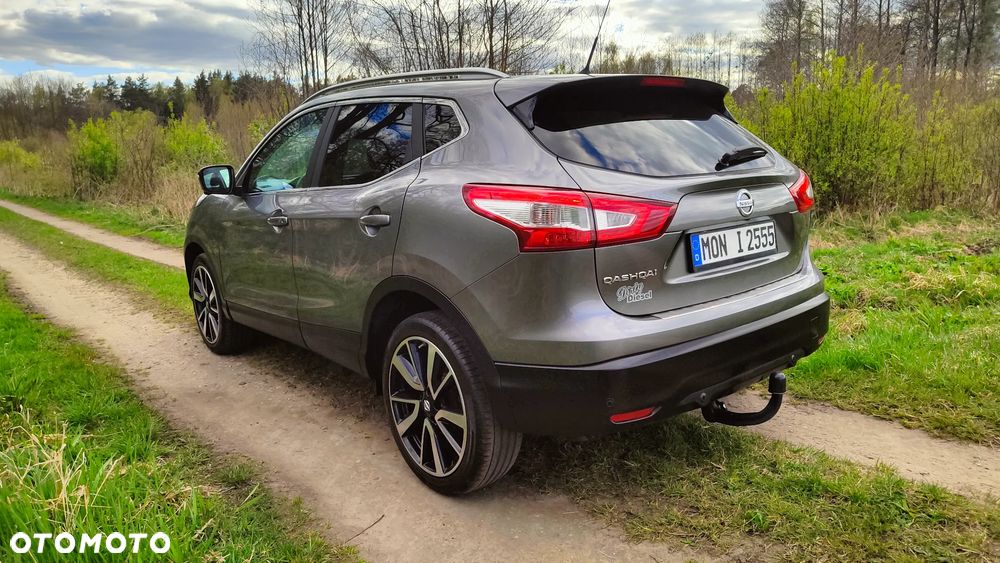 Nissan Qashqai 1.6 DCi Xtronic N-Connecta - 4