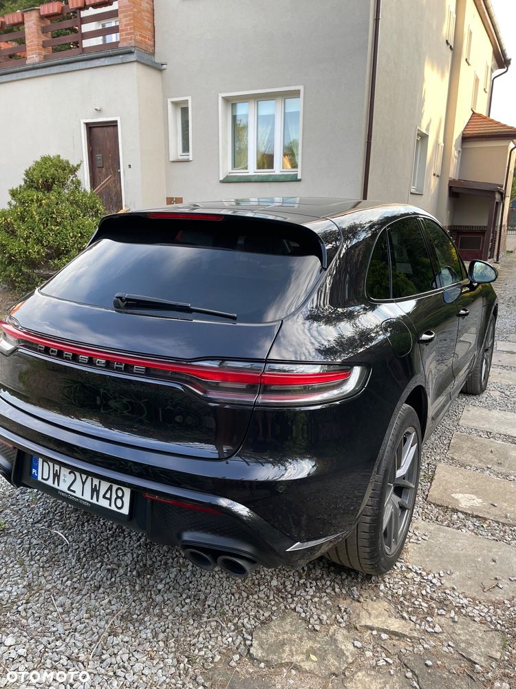 Porsche Macan T - 2