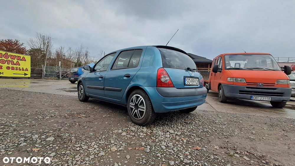 Renault CLIO 2002 zarejestrowany - 6