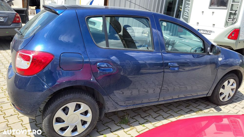 Dacia Sandero dCi 90 Laureate - 3
