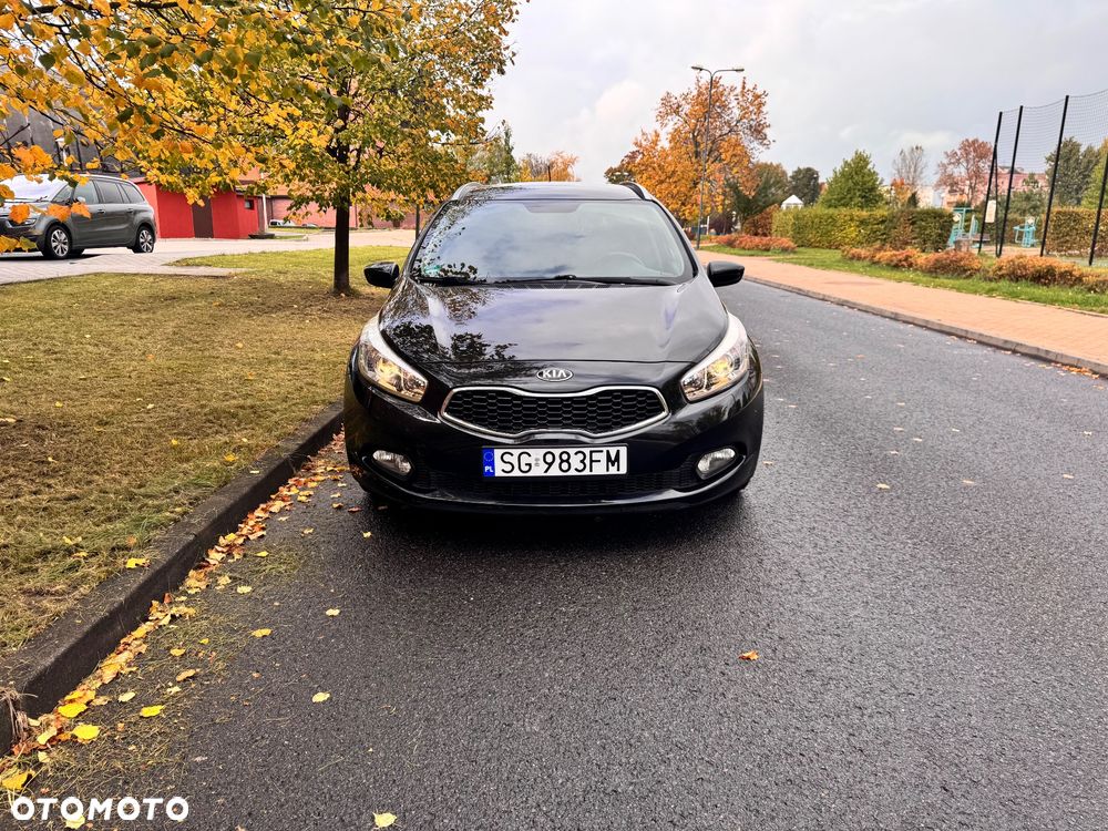 Kia Ceed 1.6 GDI Fifa World Cup Edition - 8