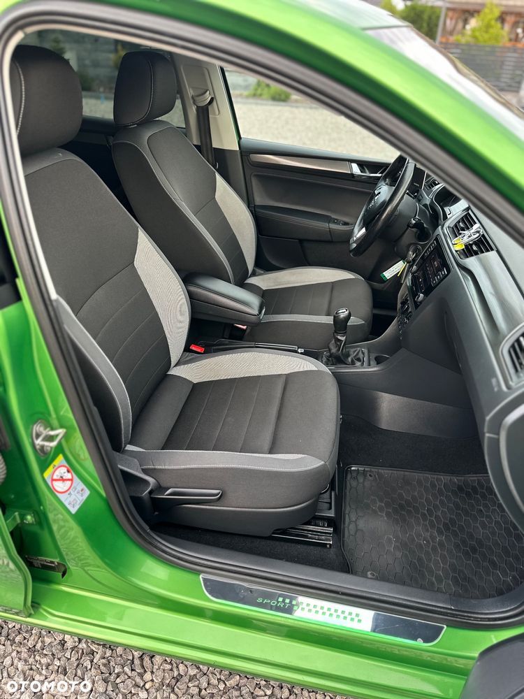 Skoda RAPID Spb 1.0 TSI Monte Carlo - 19