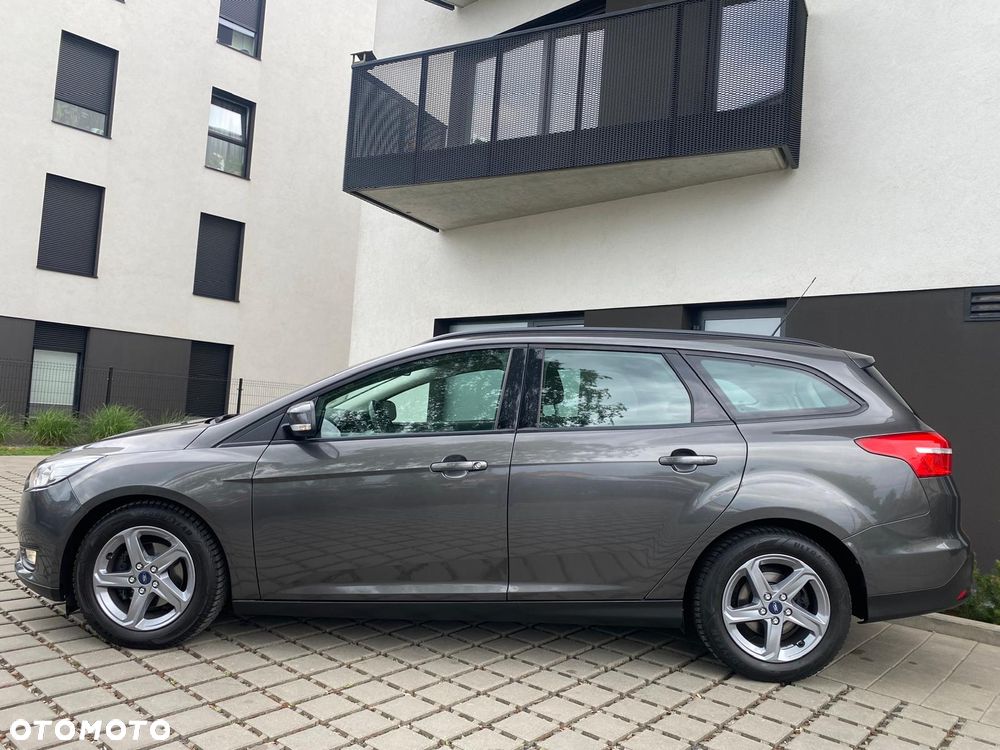 Ford Focus 1.0 EcoBoost Titanium - 8