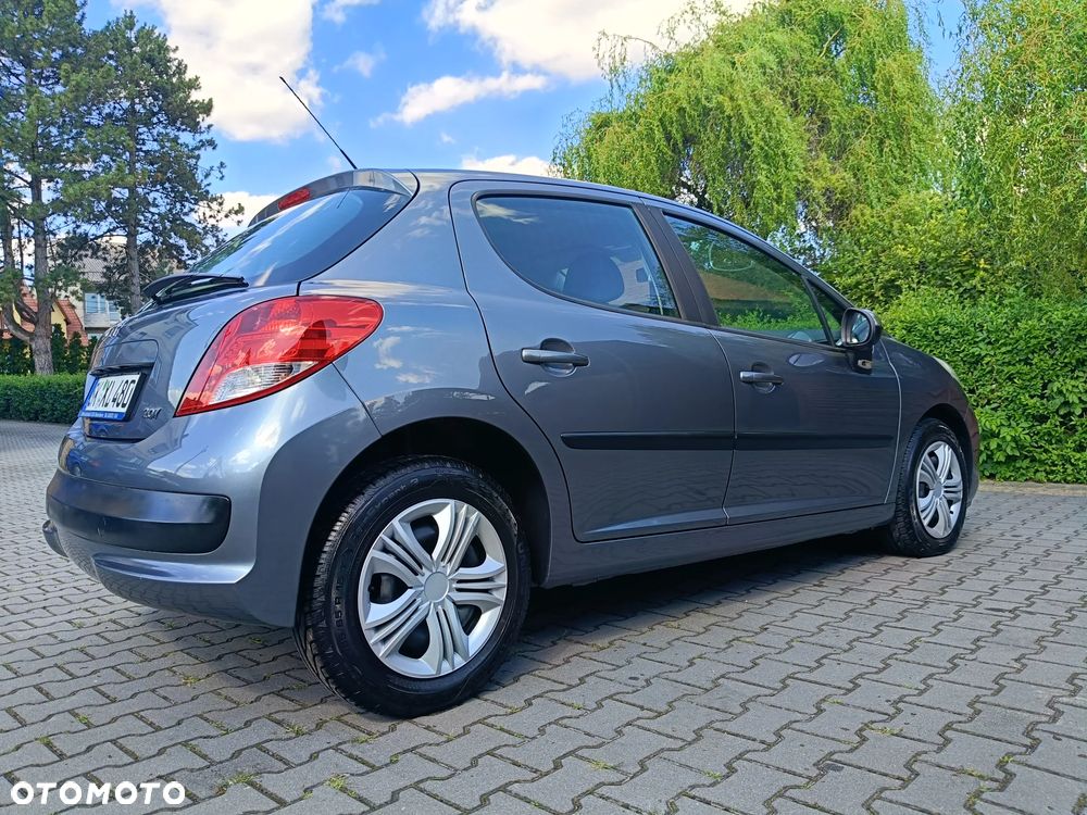 Peugeot 207 75 forever - 4