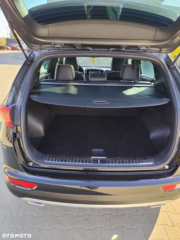 Kia Sportage 2,0 CRDI AWD GT Line - 12
