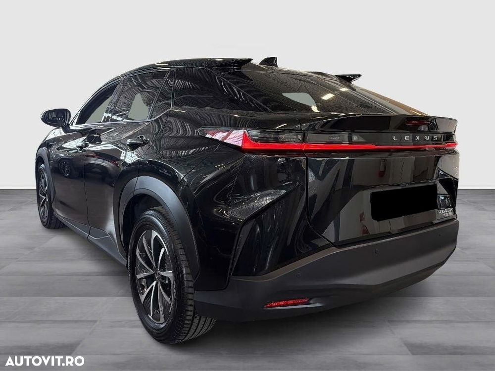 Lexus RZ 450e Executive Line - 4
