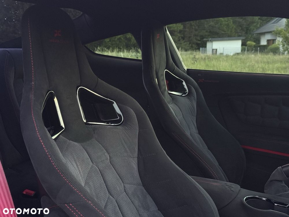 Ford Mustang 5.0 V8 GT - 26