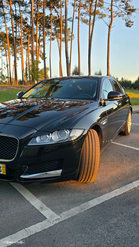 Jaguar XF 2.0 D Prestige Aut. - 11