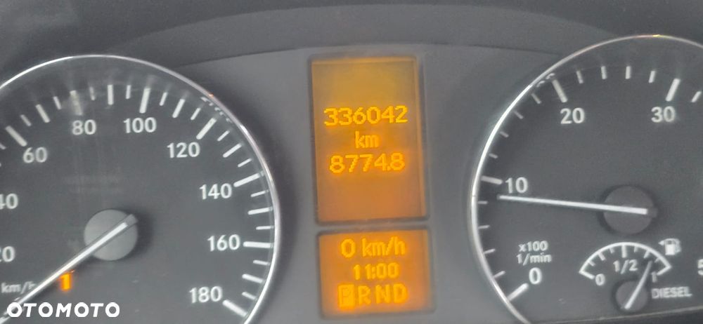 Mercedes-Benz Sprinter - 6