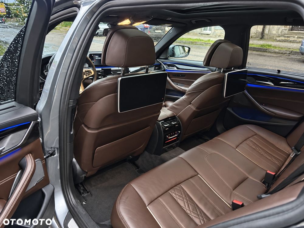 BMW Seria 5 540i xDrive M Sport sport - 12