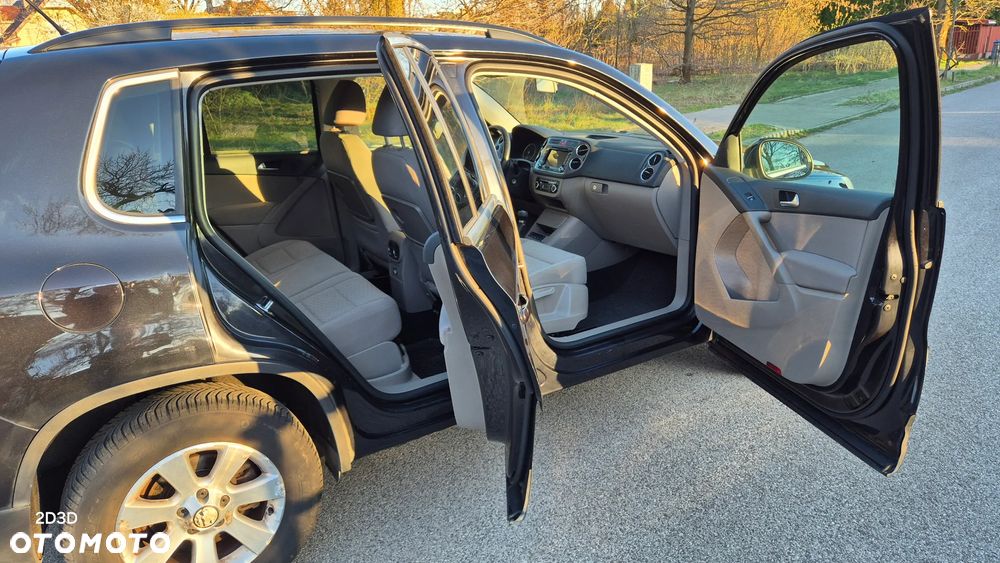 Volkswagen Tiguan - 5