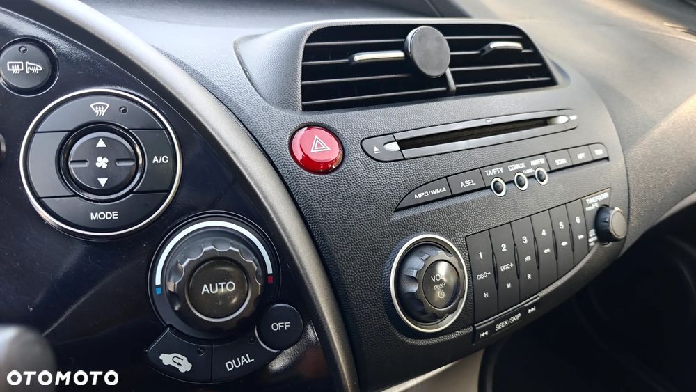 Honda Civic 2.2i-CTDi Executive NAVI - 26