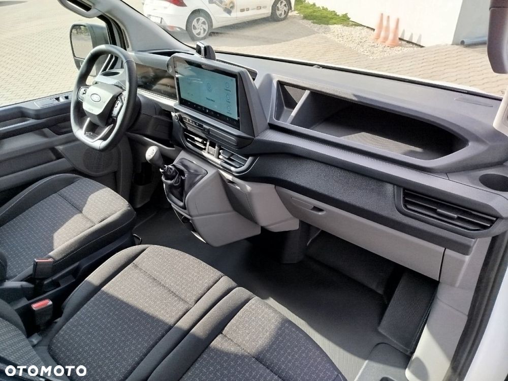 Ford Transit Custom - 14