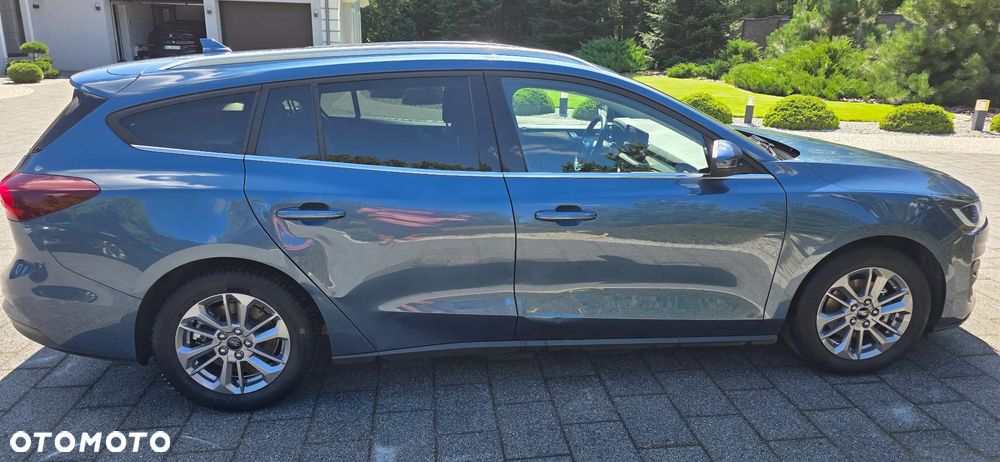 Ford Focus 1.0 EcoBoost mHEV Titanium Style - 5