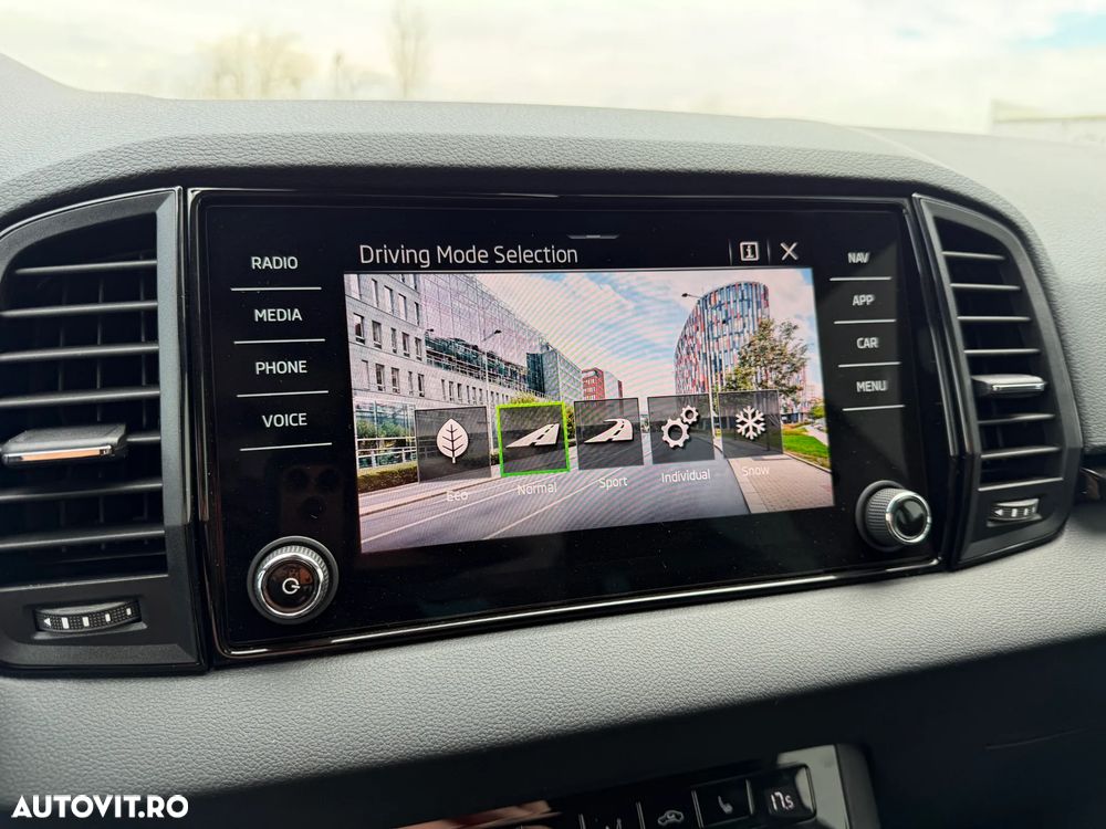 Skoda Karoq 2.0 TDI 4X4 DSG Sportline - 23